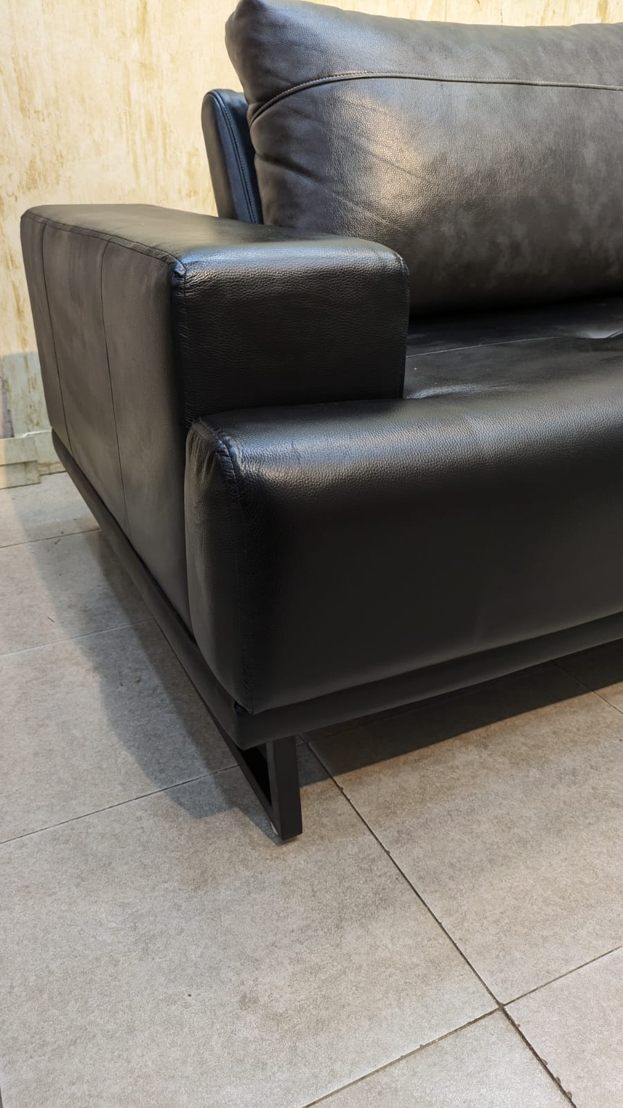 Interwood Astor Reclining Backrest 5 Seater Sofa Set