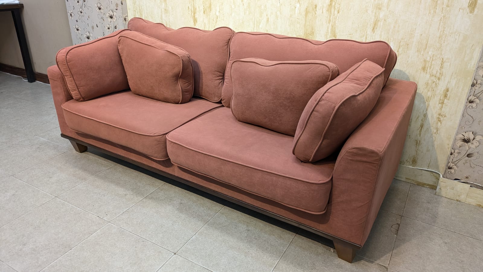 3 Seater Sofa with Cushion