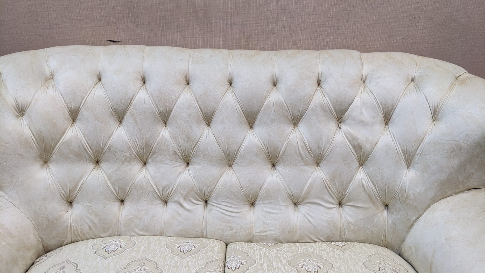 Stylish 7 Seater Sofa Set