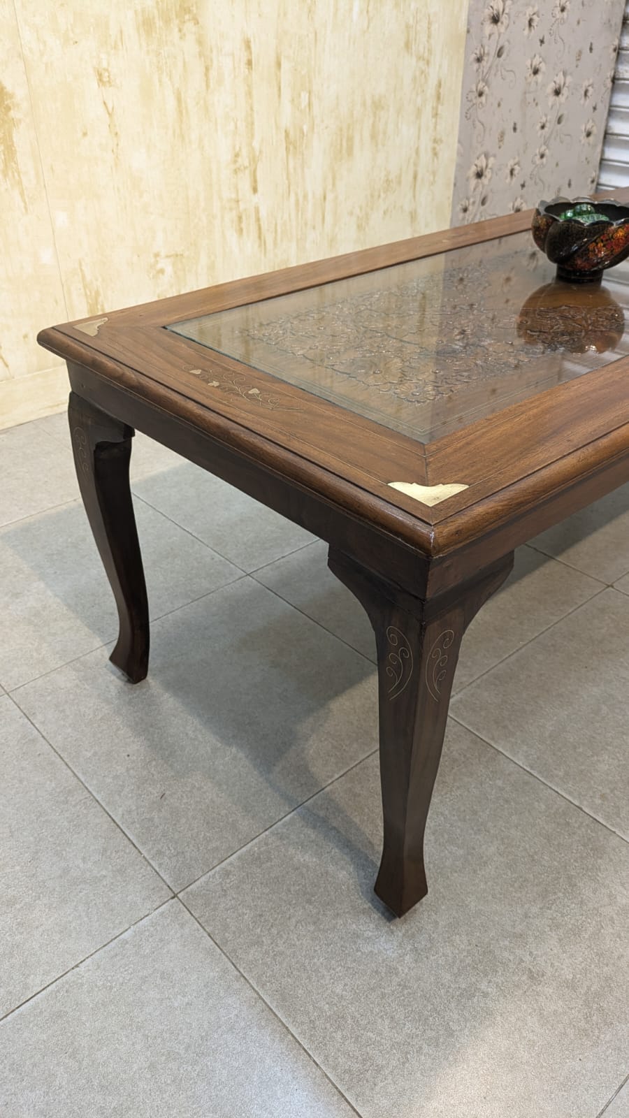 Center Table with 1 Side Table
