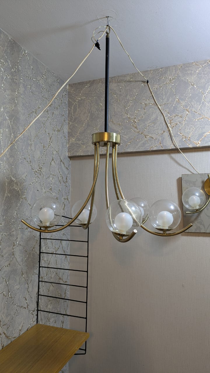 Chandelier with 2 Wall Side Light's