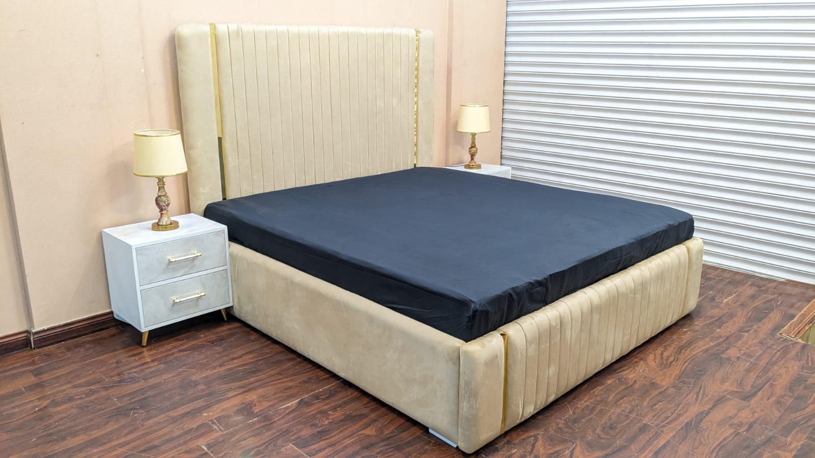 Brand New King Size Bed Set