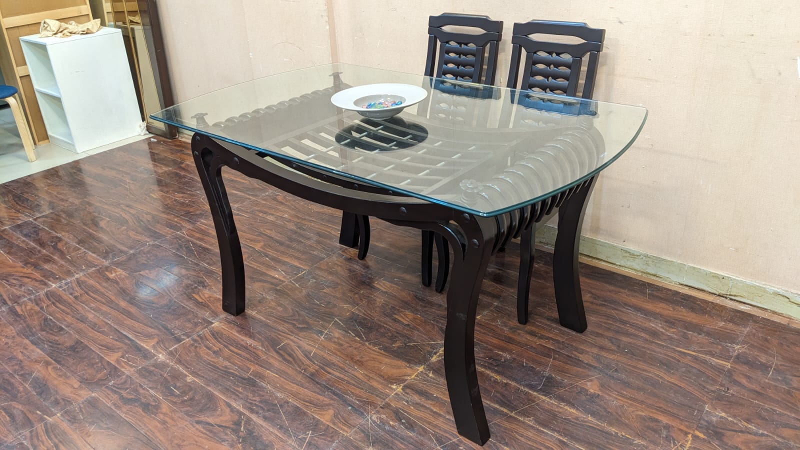 6 Seater Dining Table