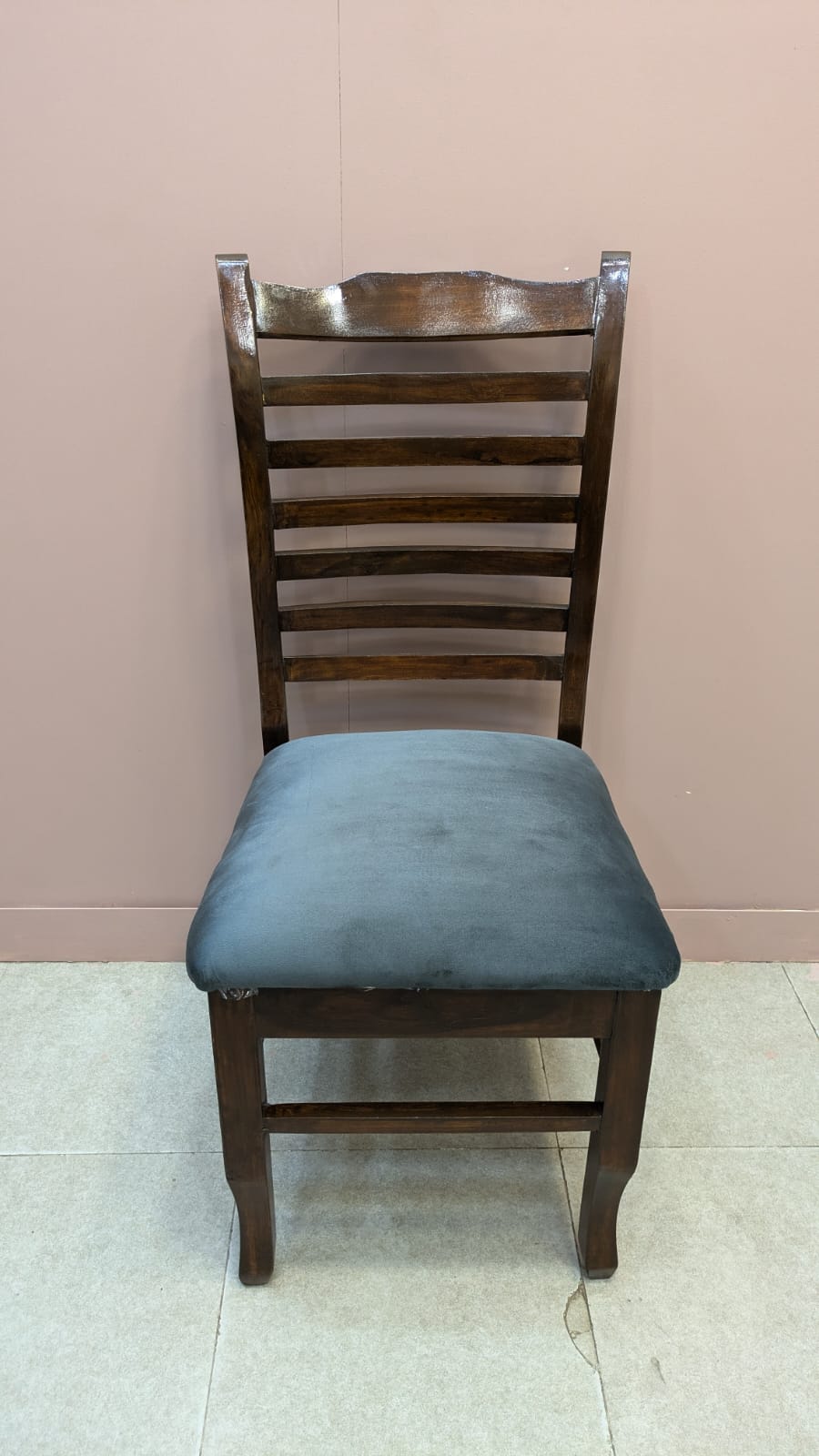 Solid sheesham Wood 4 Seater Dining Table