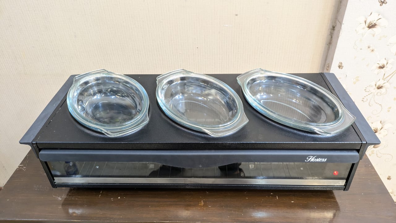 Imported England Hostess Buffy Server