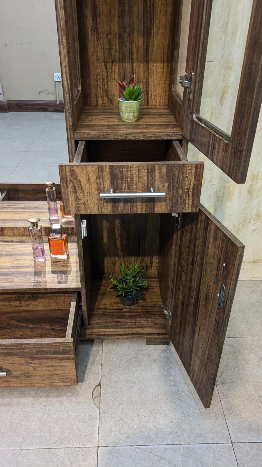Brand new dressing table