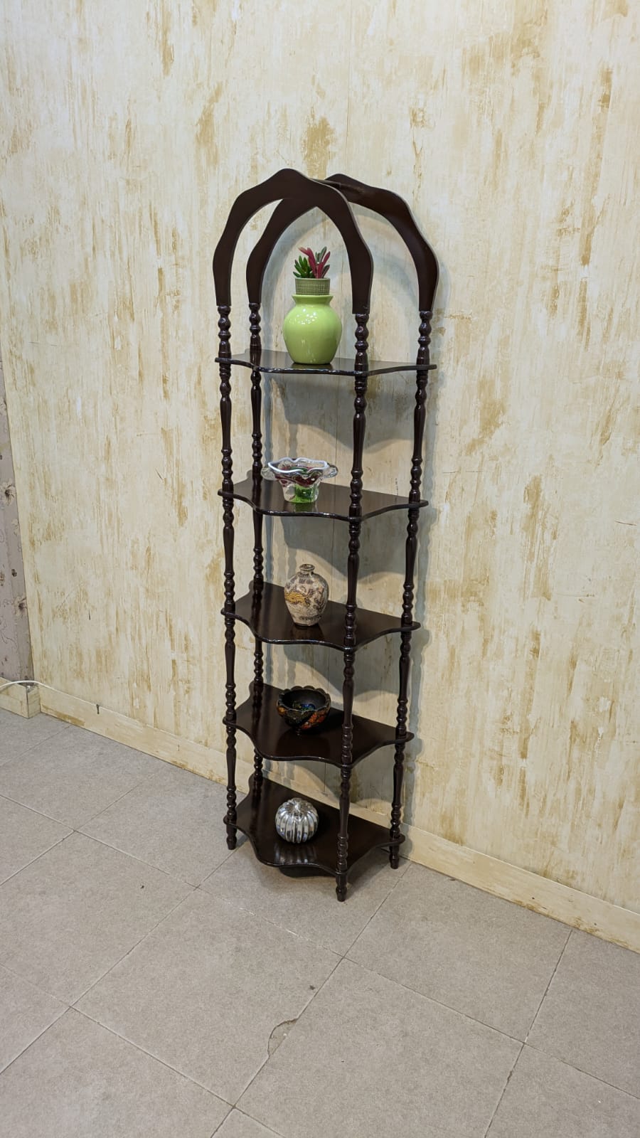 Display Shelf