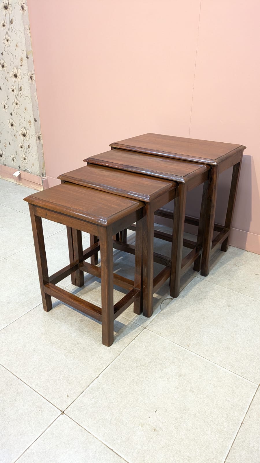 Brand New un used Nesting tables set