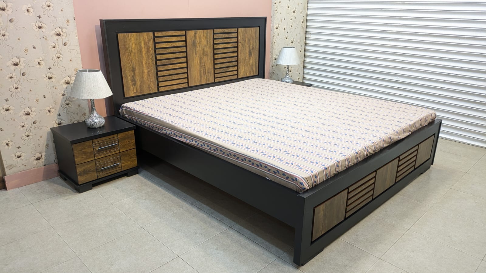Brand New King Size Bedroom Set