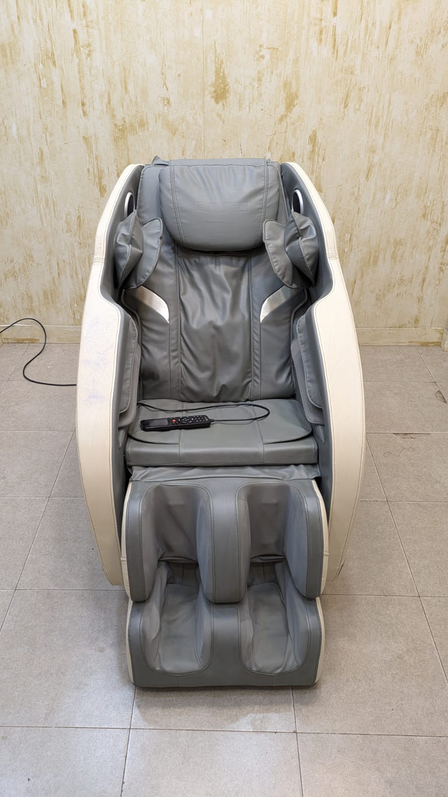 ✨ JC Buckman Full Body Massage Chair ✨