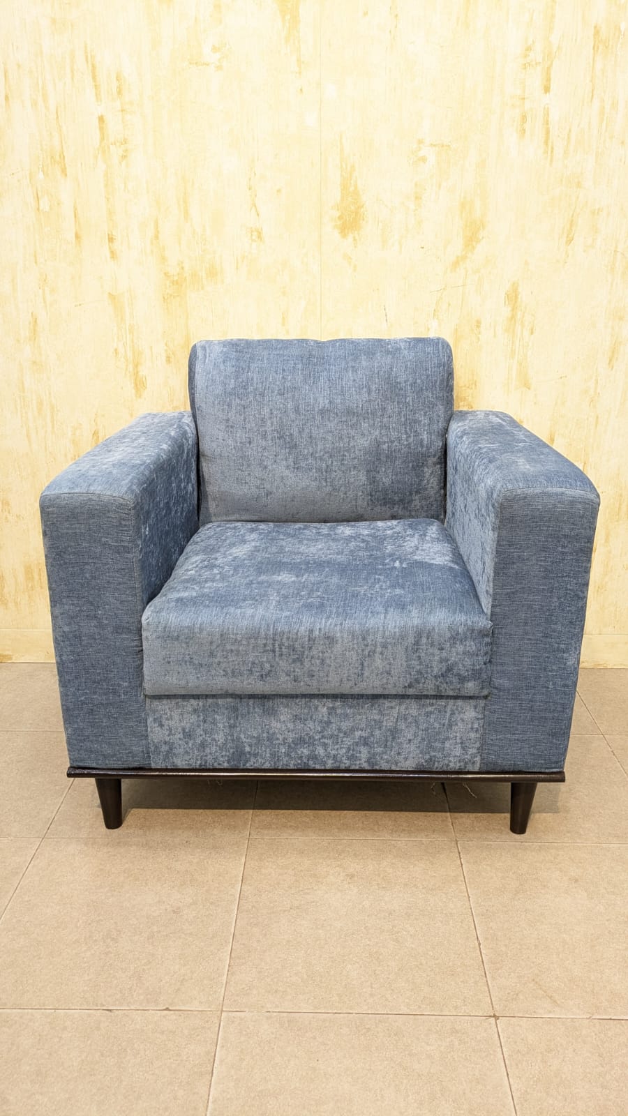 Elegant Design 6 Seater Sofa Set