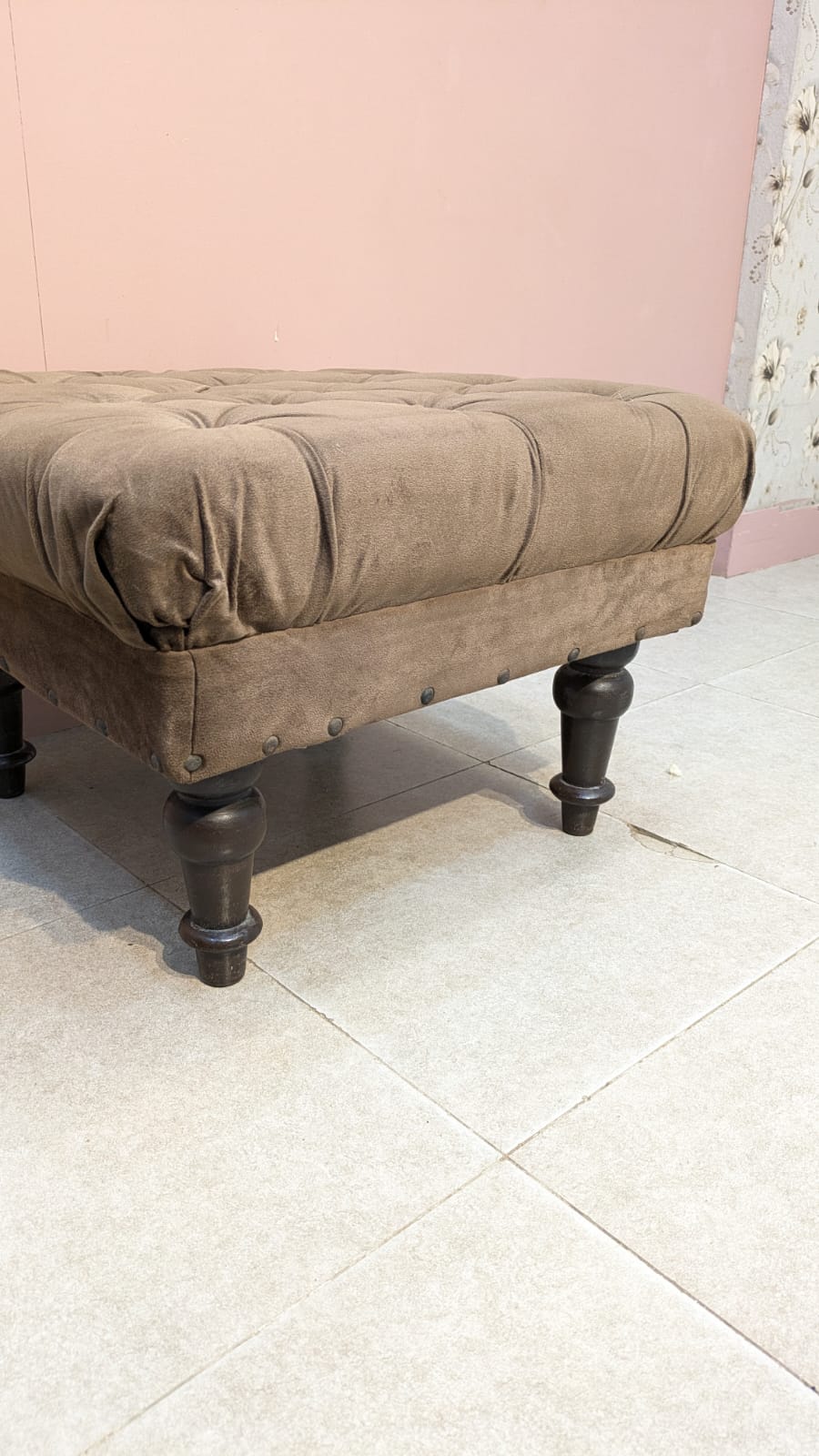 Pair of ottoman