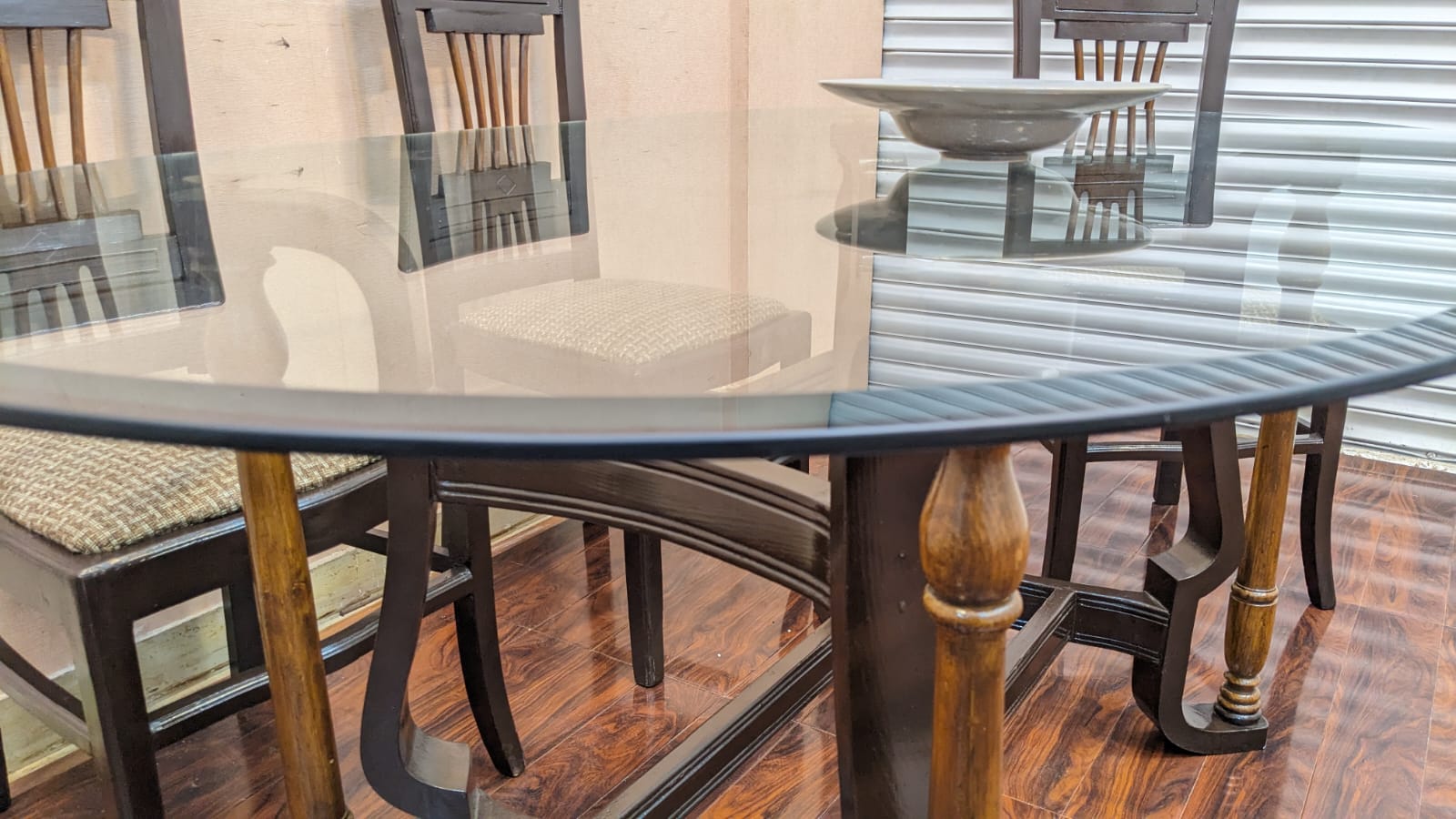 Solid Sheesham Wood 6 Seater Dining Table