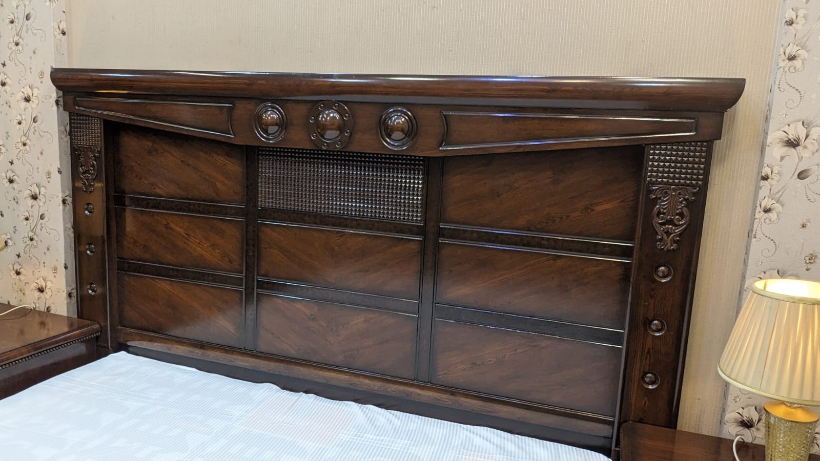 Imported Dubai King Size Bed Set