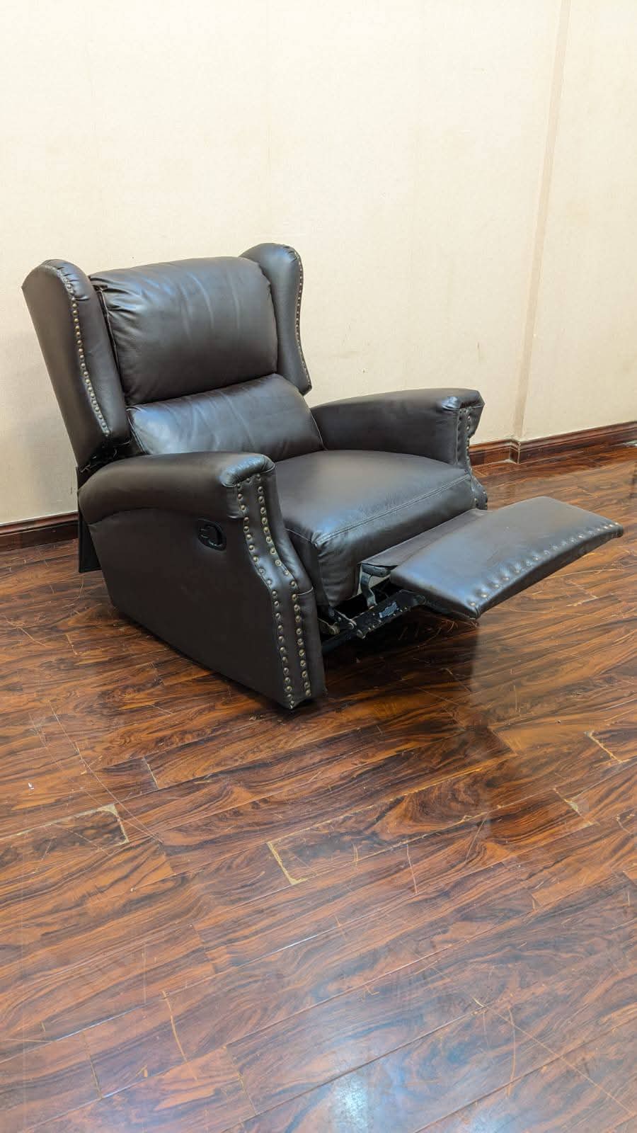 Recliner Sofa