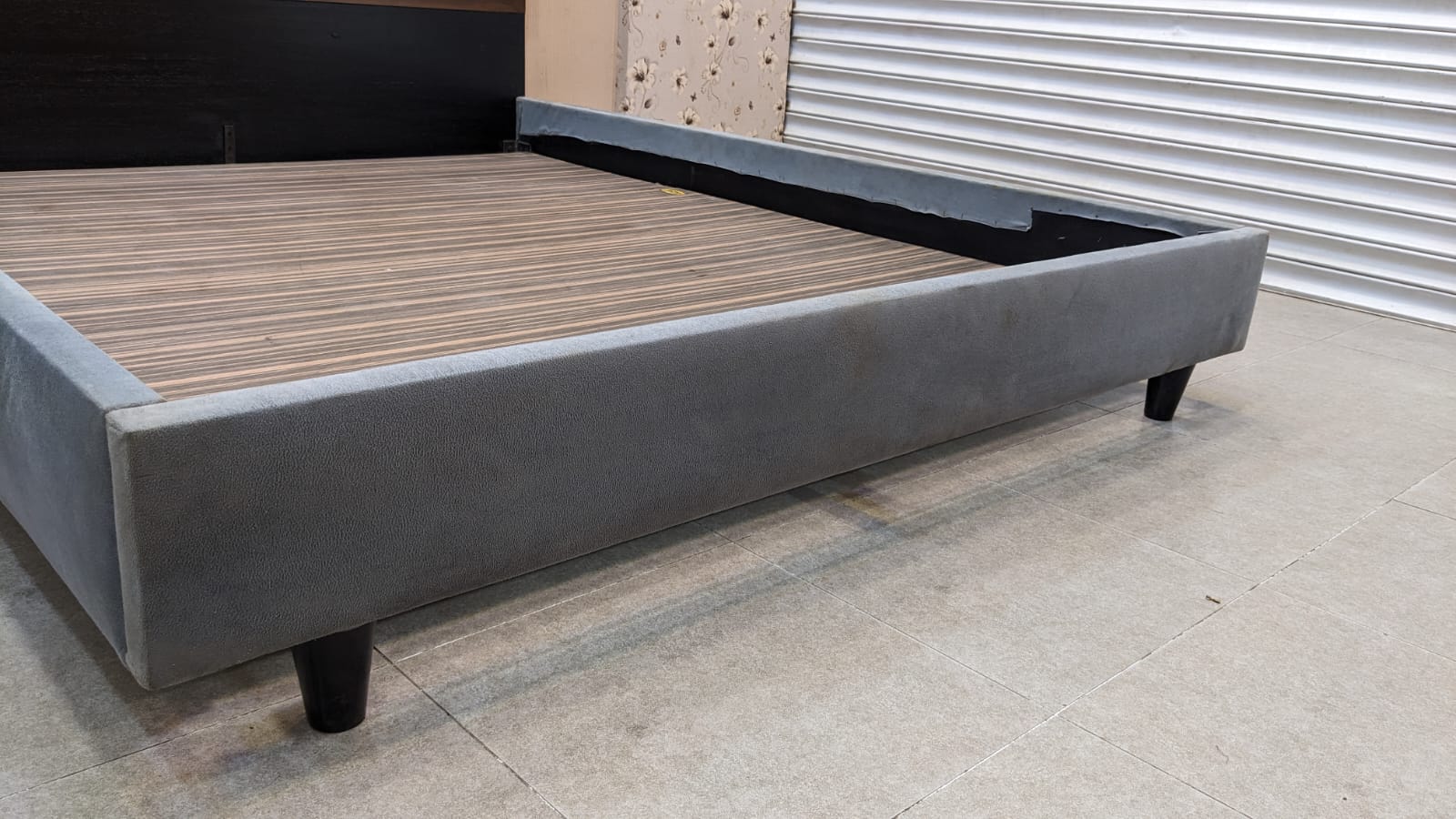 Fully Cushioned Queen Size Bed