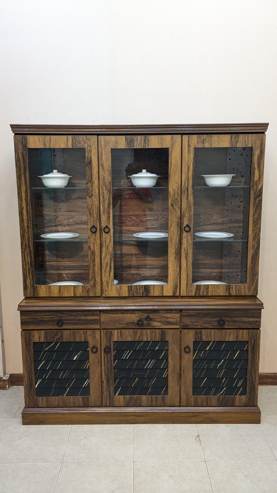 Brand New Crockery Divider