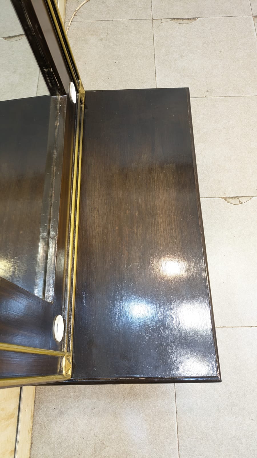 Wall Mounted Console With Led Mirror