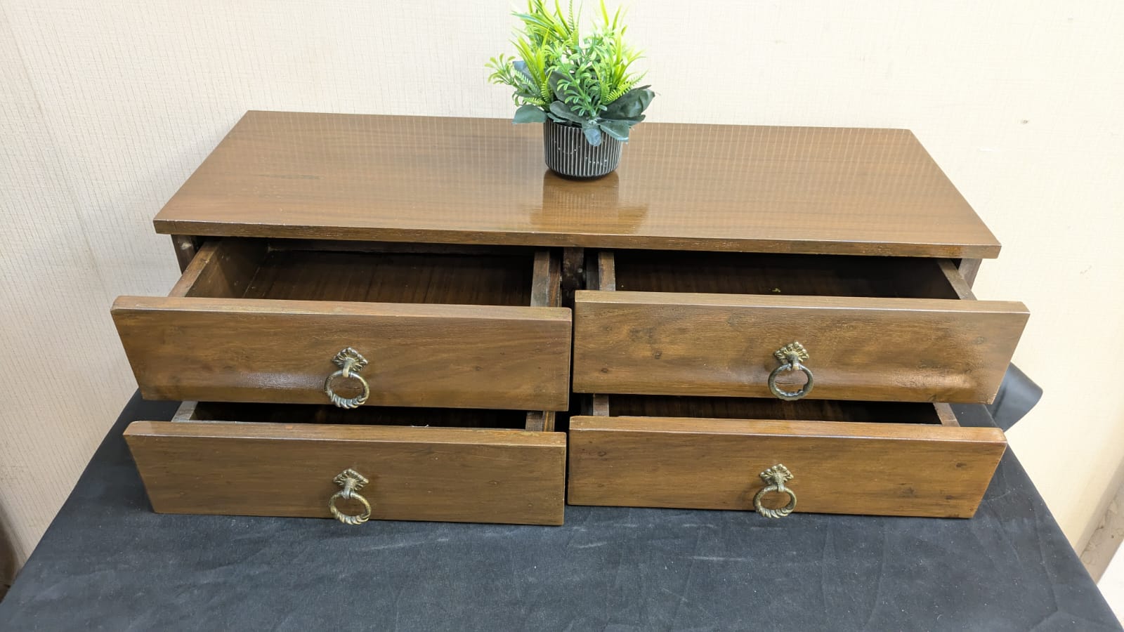 Wall Mounted Unit