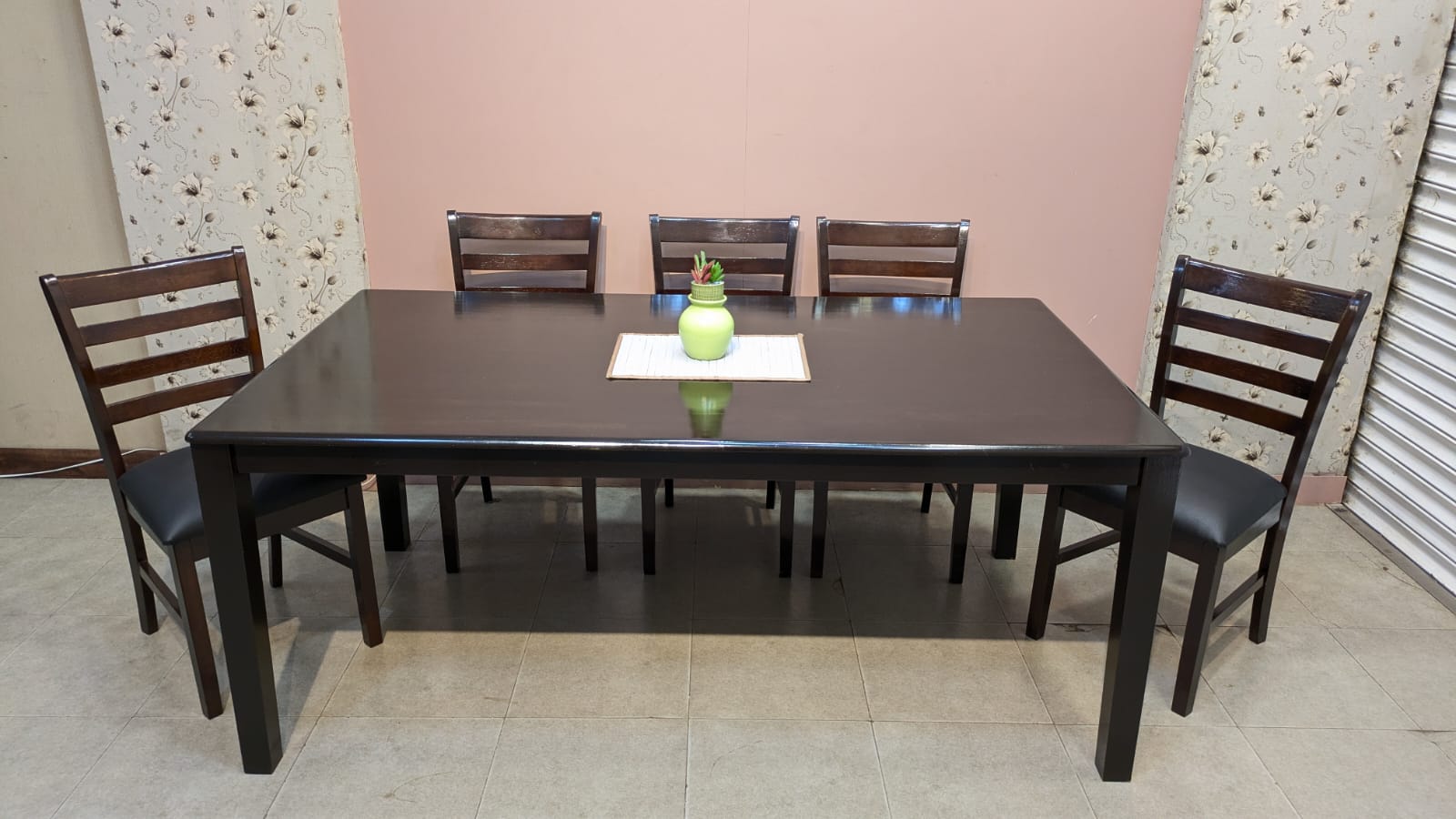 Imported Made In Malaysia 8 Seater Dining Table Set