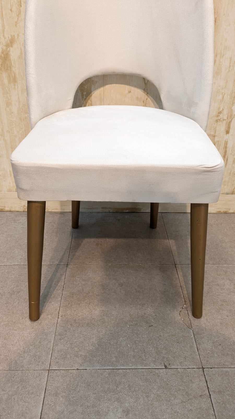 4 Seater Dining Table