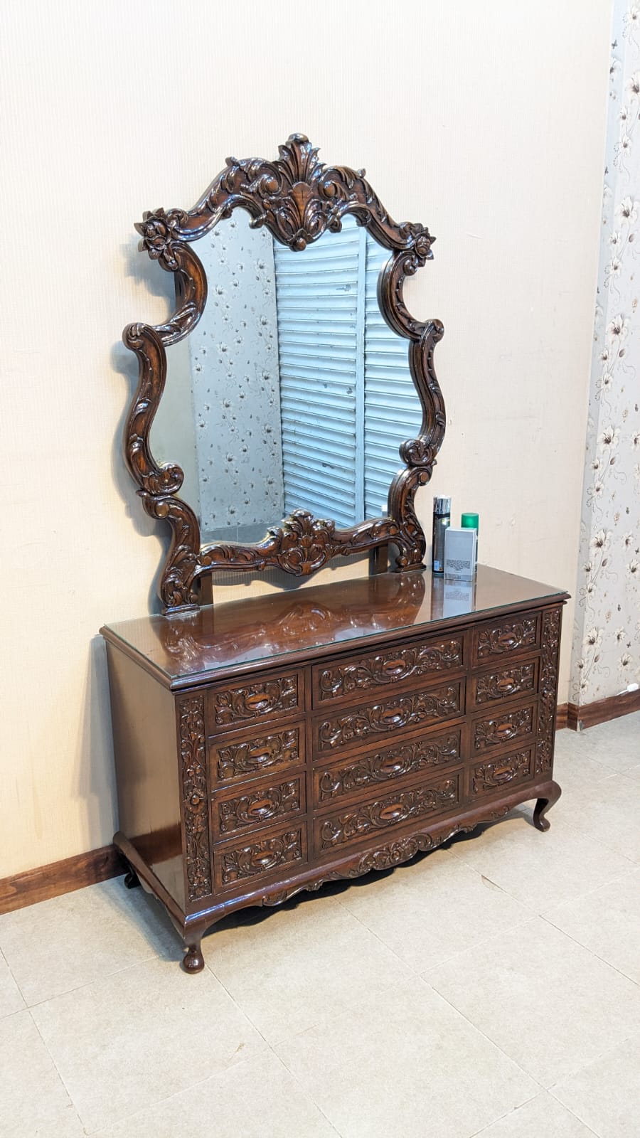 Antique King Size Bed Set