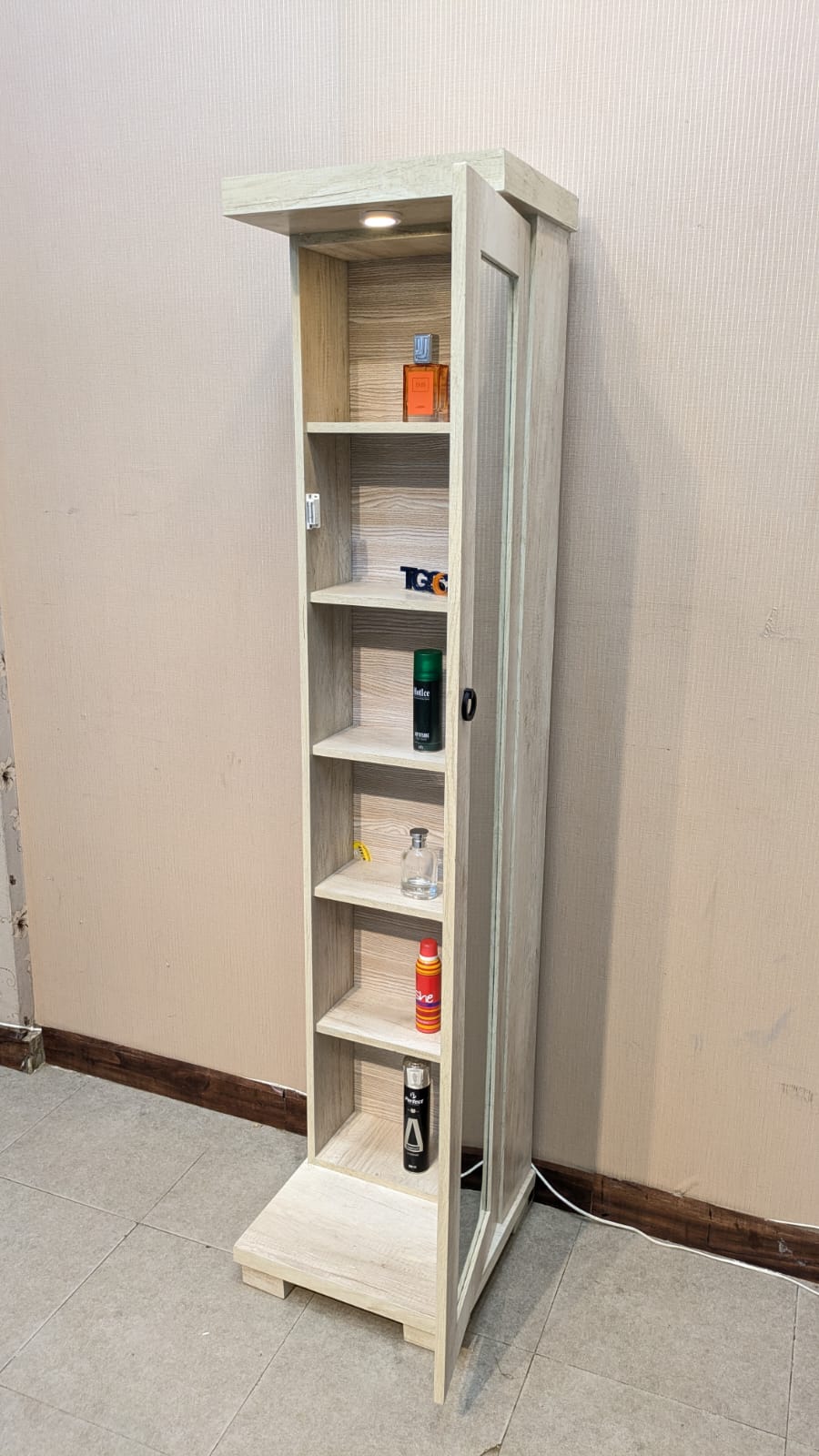 Brand New Smart Dresser