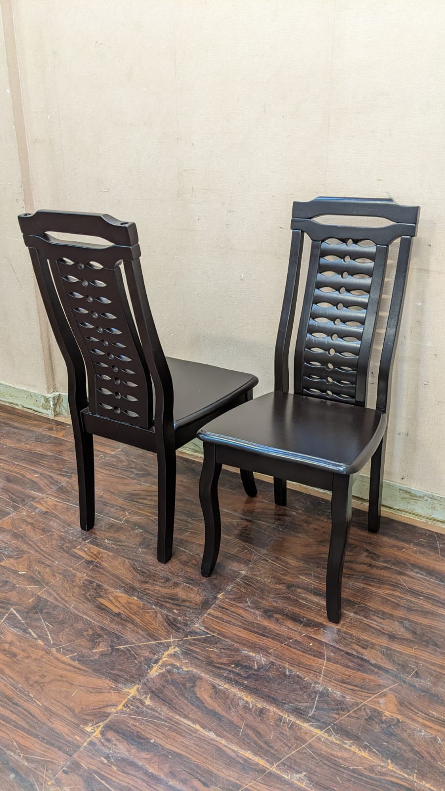 6 Seater Dining Table