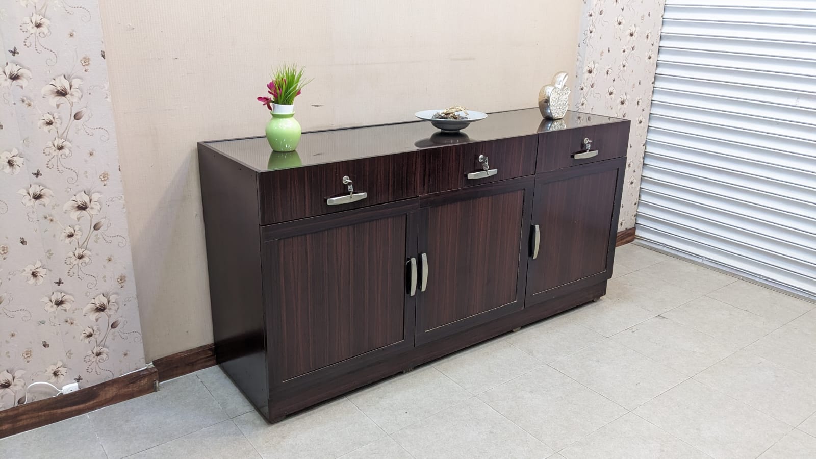 Sideboard