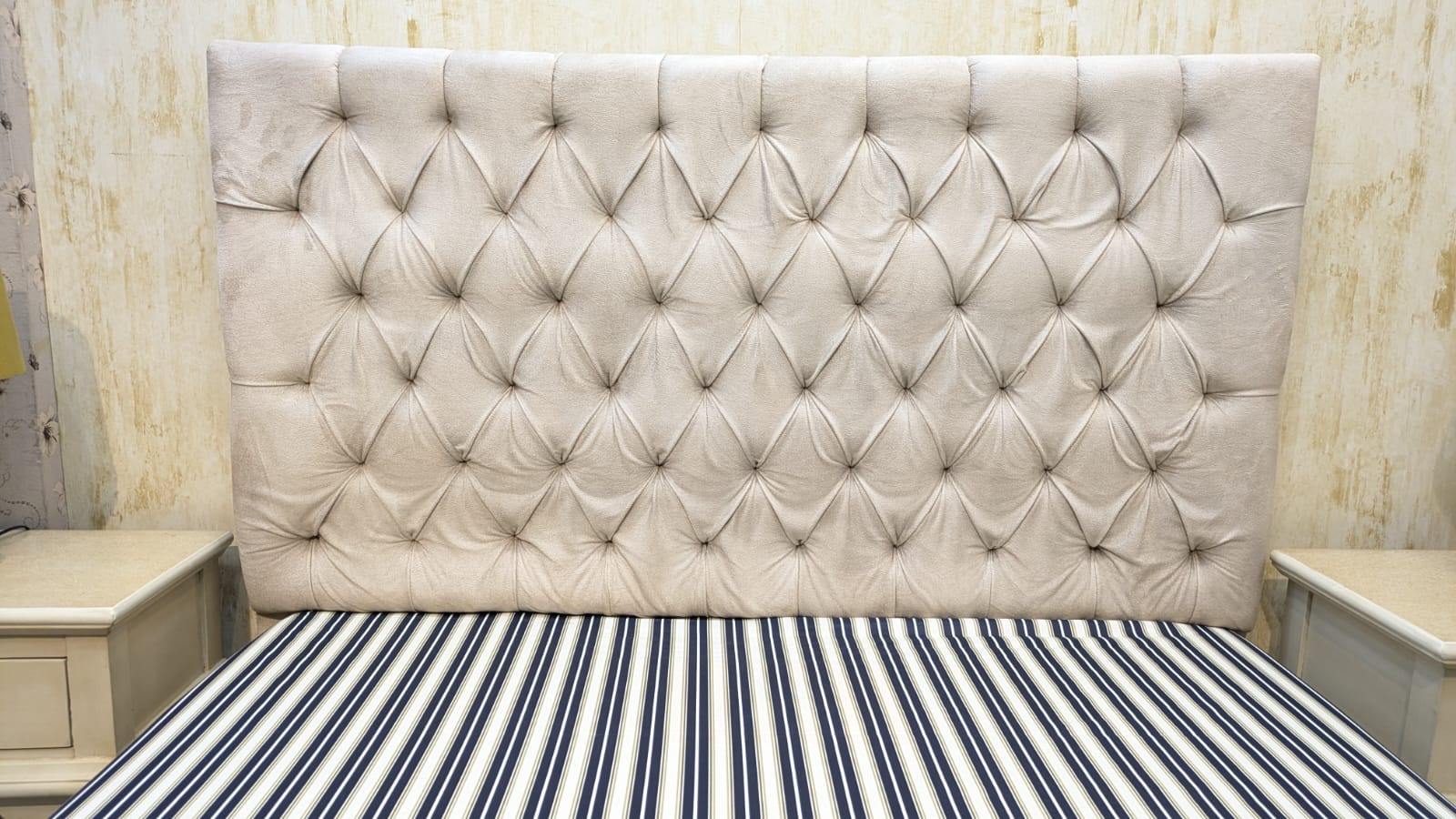 Queen Size Bed Set