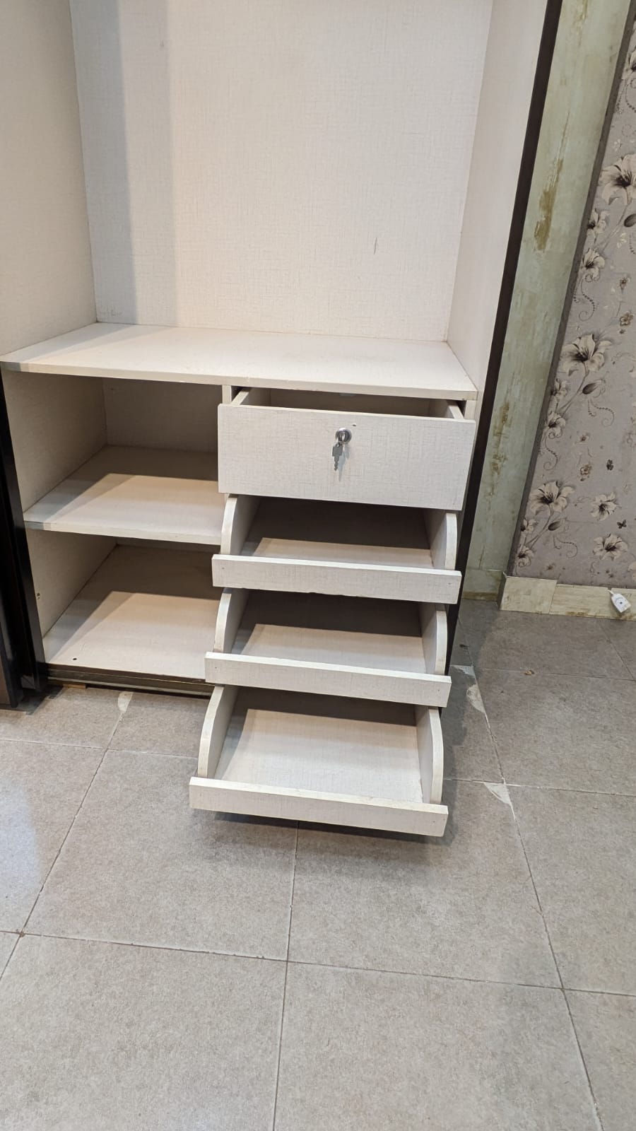 Sliding Door Wardrobe