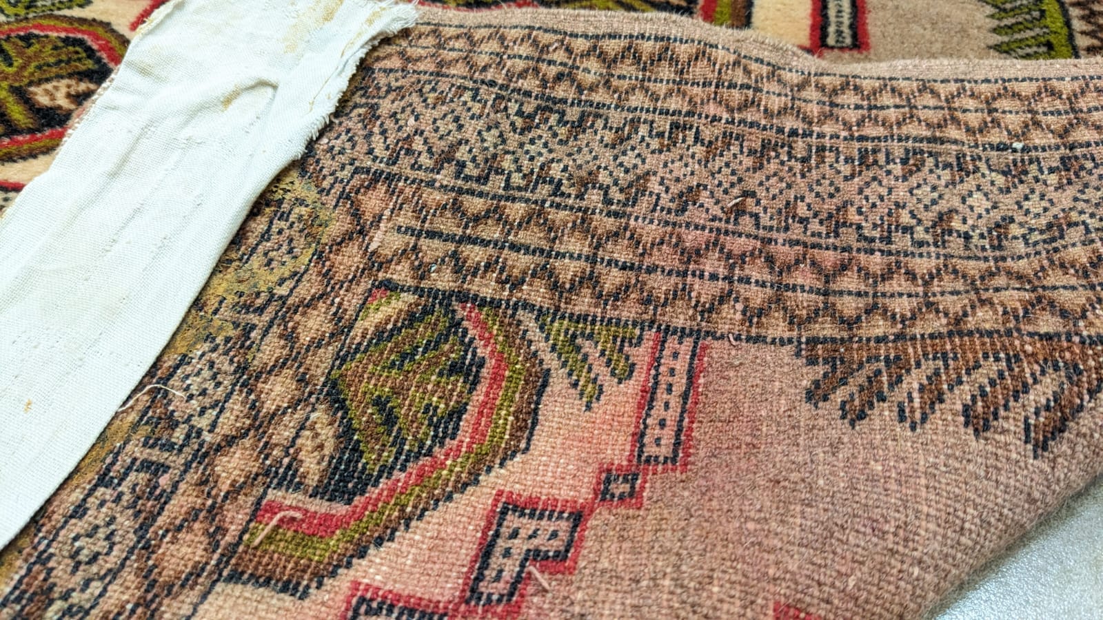 Hand Knotted Turkish Kilim Rug