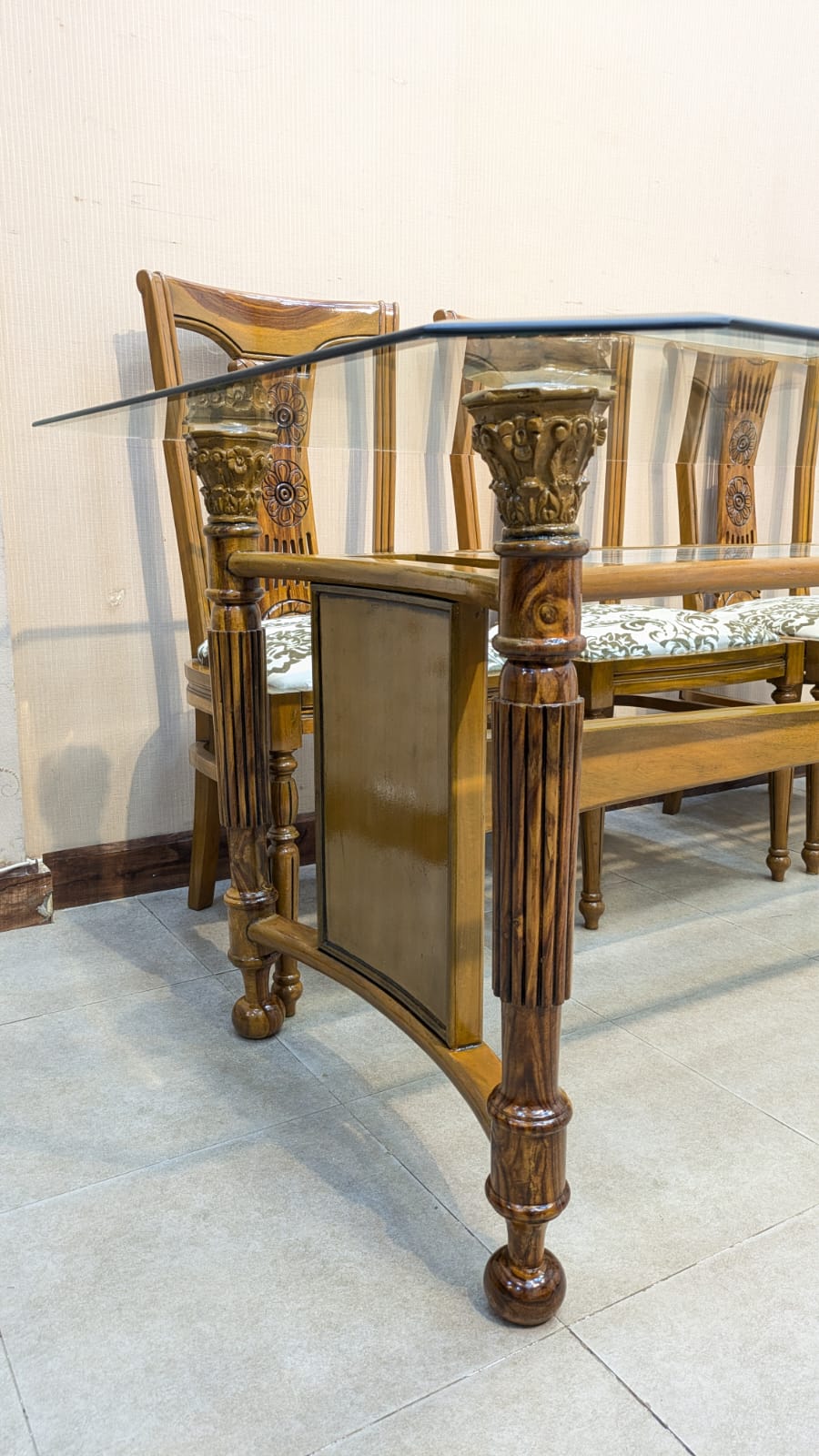 Solid Sheesham Wood 8 Seater Dining Table