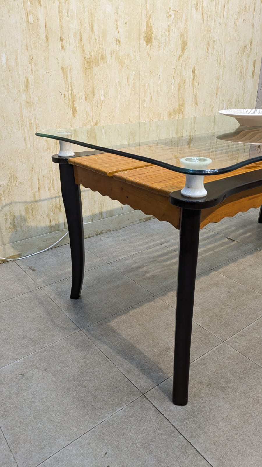 Dinning table