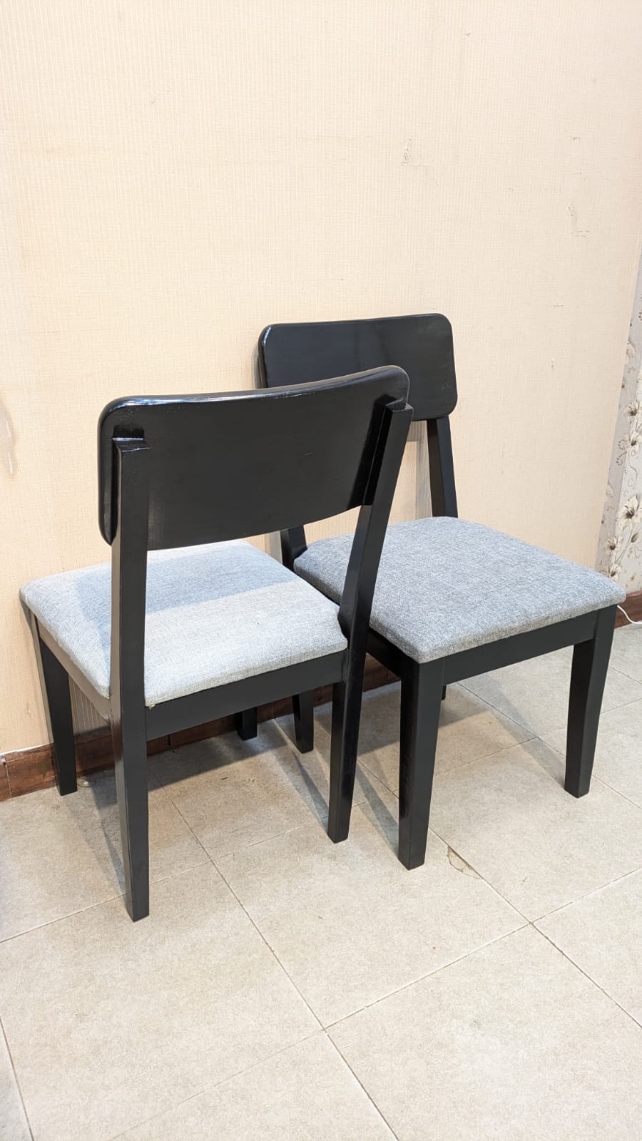 2 Seater Dining Table / Breakfast Table