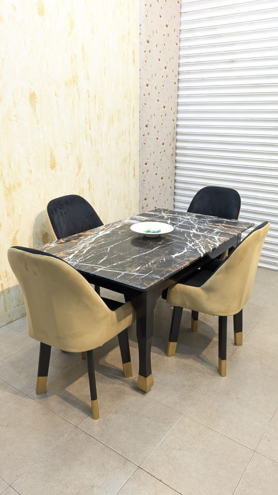 4 Seater Dining Table