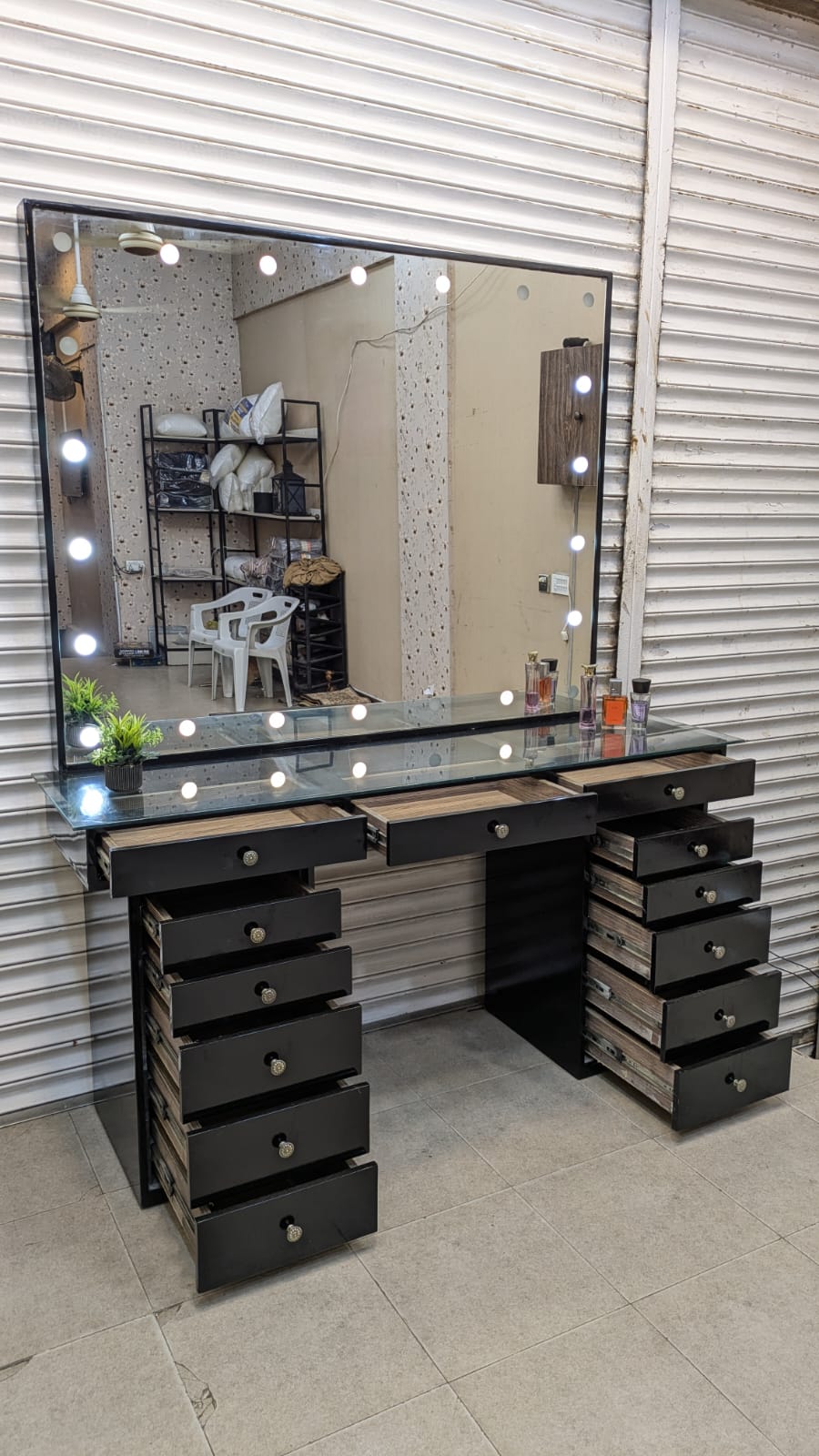 Modern King Size Bed Set