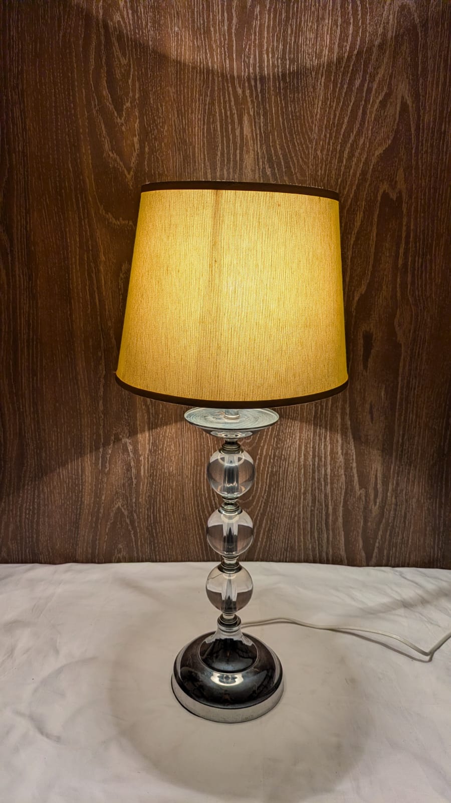 HOME CENTRE DUBAI – PREMIUM CRYSTAL TABLE LAMP