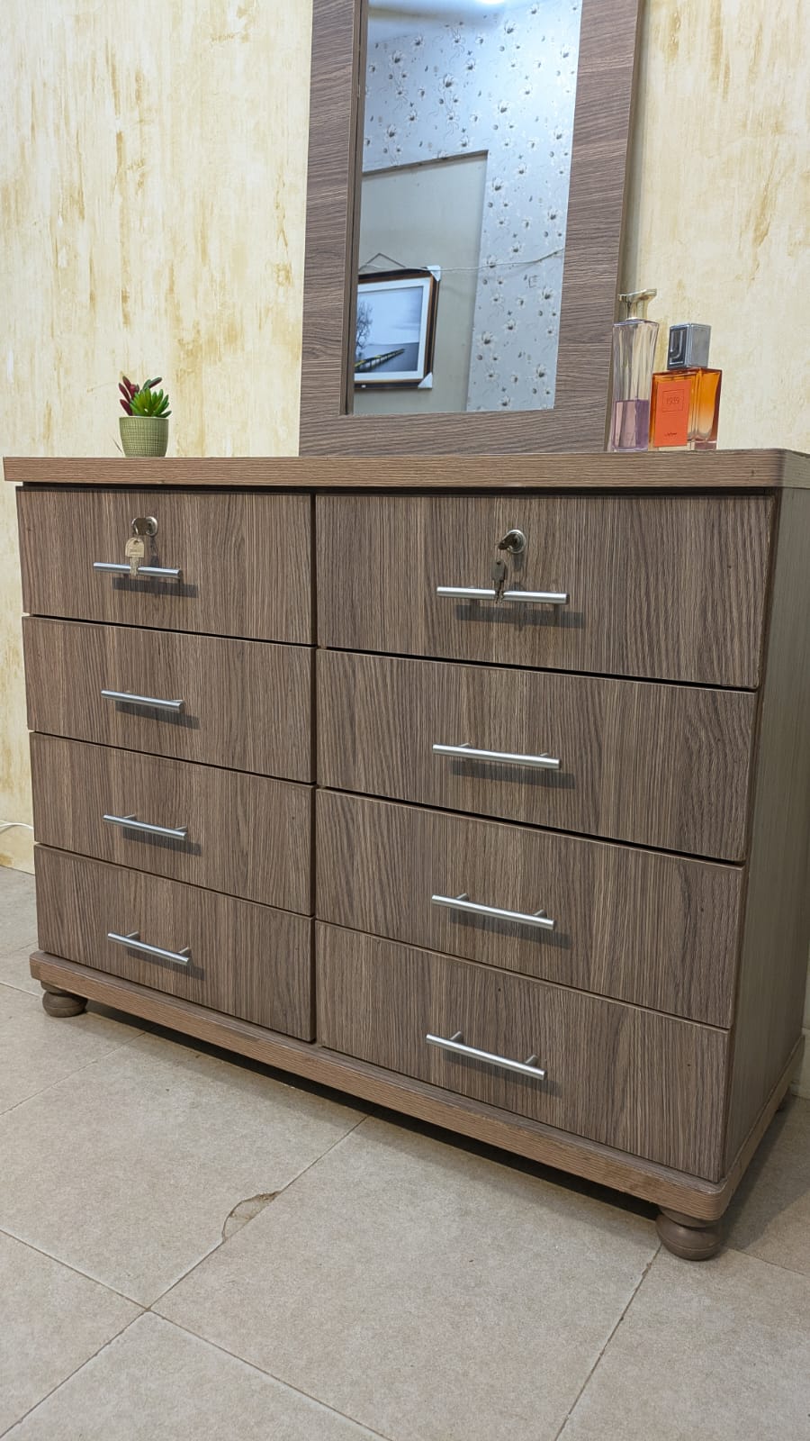 Console With Wall Mounted Mirror