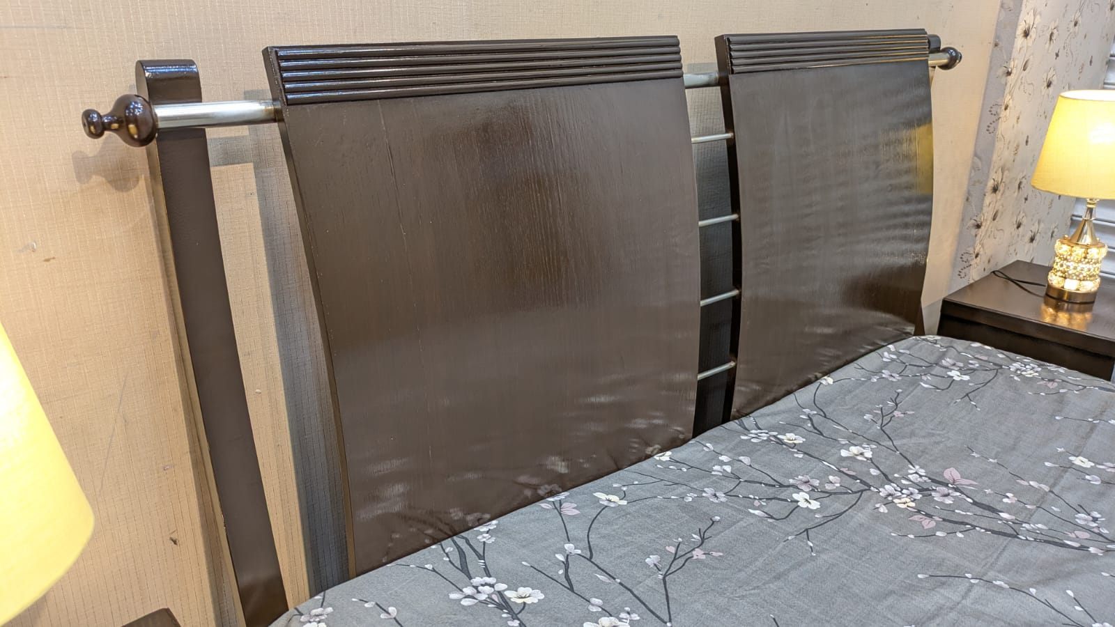 Queen Size Bed Set