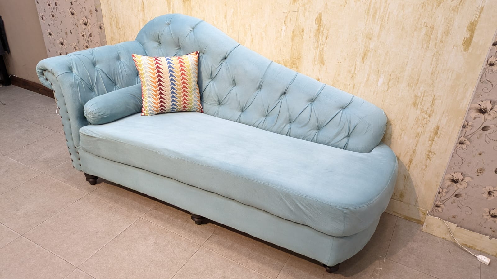 2.5 Seater Divan
