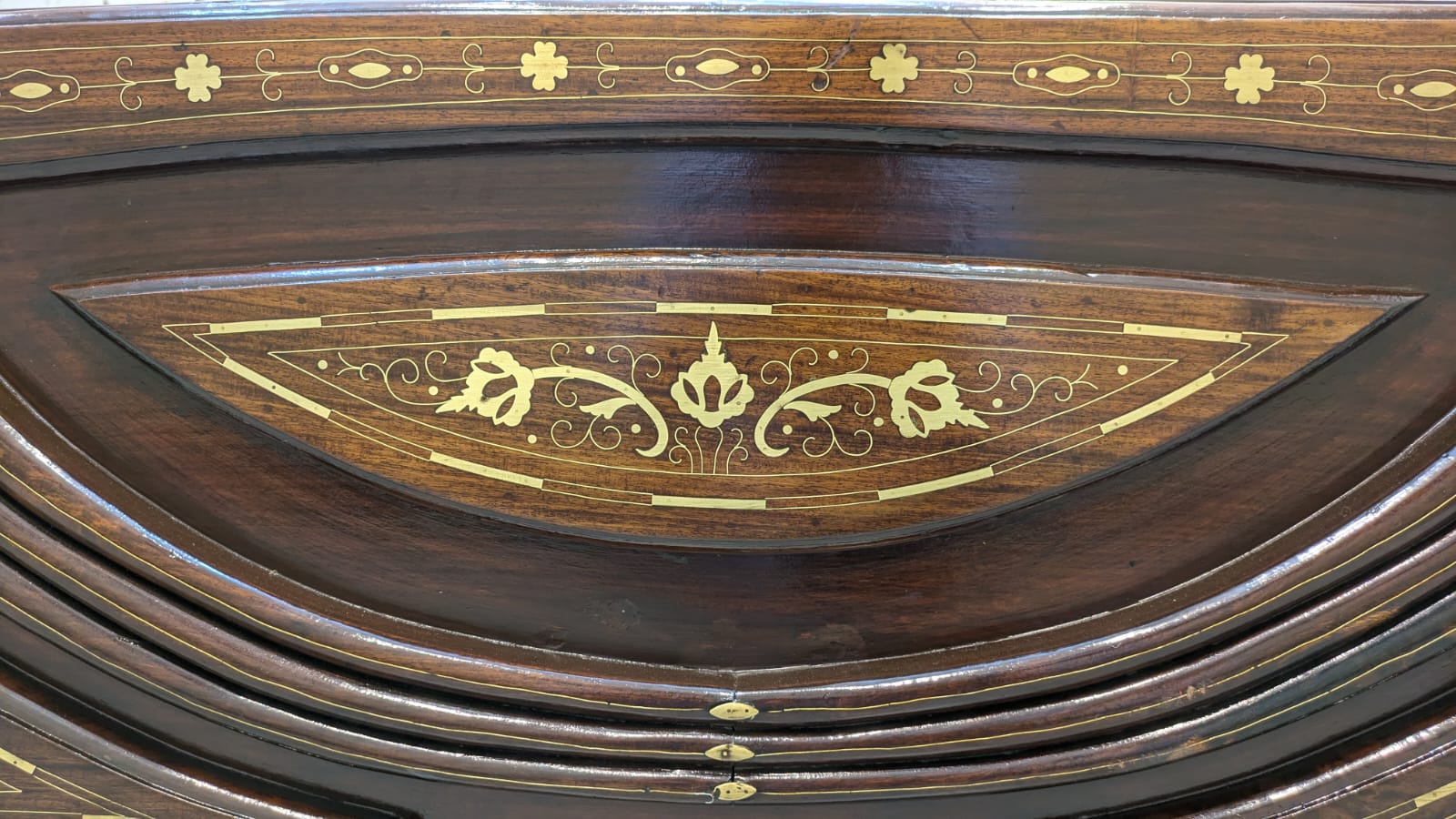 Solid Sheesham Wood Queen Size