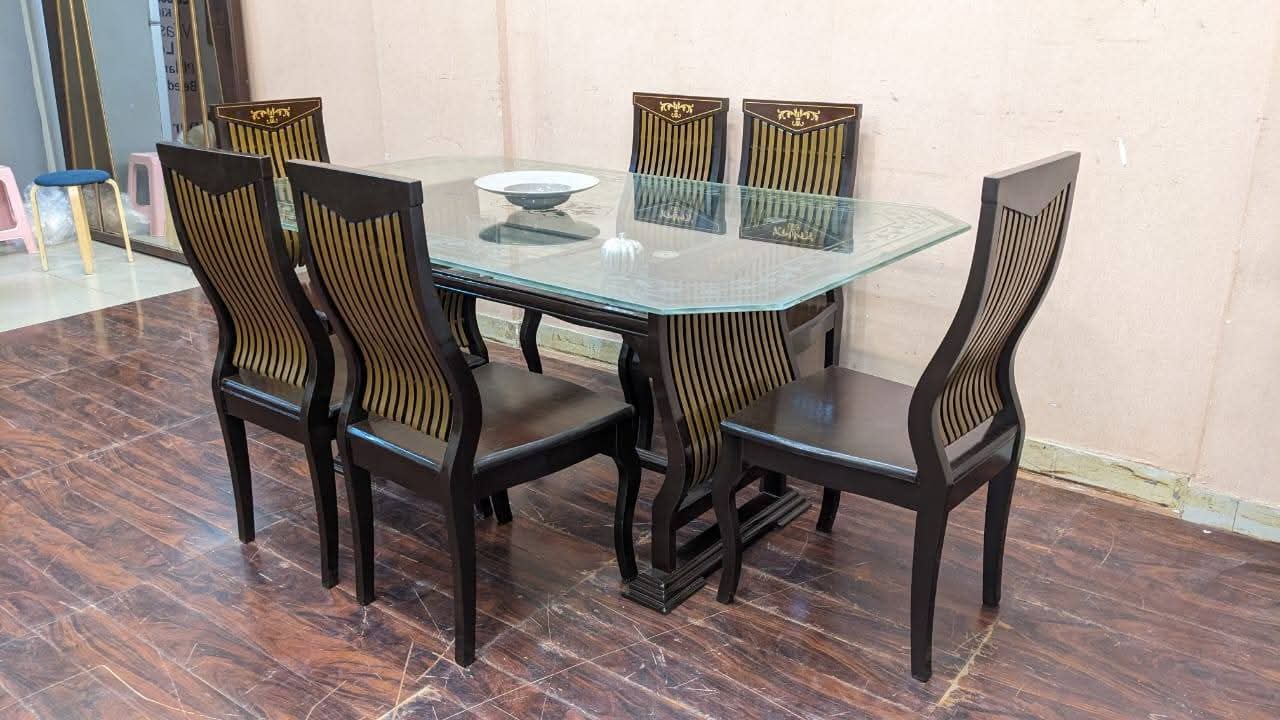 Pure Sheesham Wood 6 Seater Dining Table