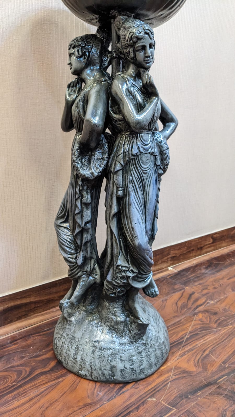 New Pair Of Roman Style Pedestals / Planters