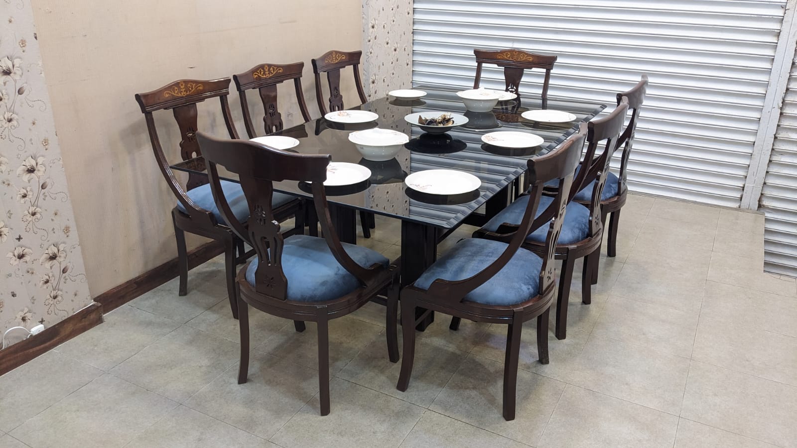Solid Sheesham Wood 8 Seater Dining Table
