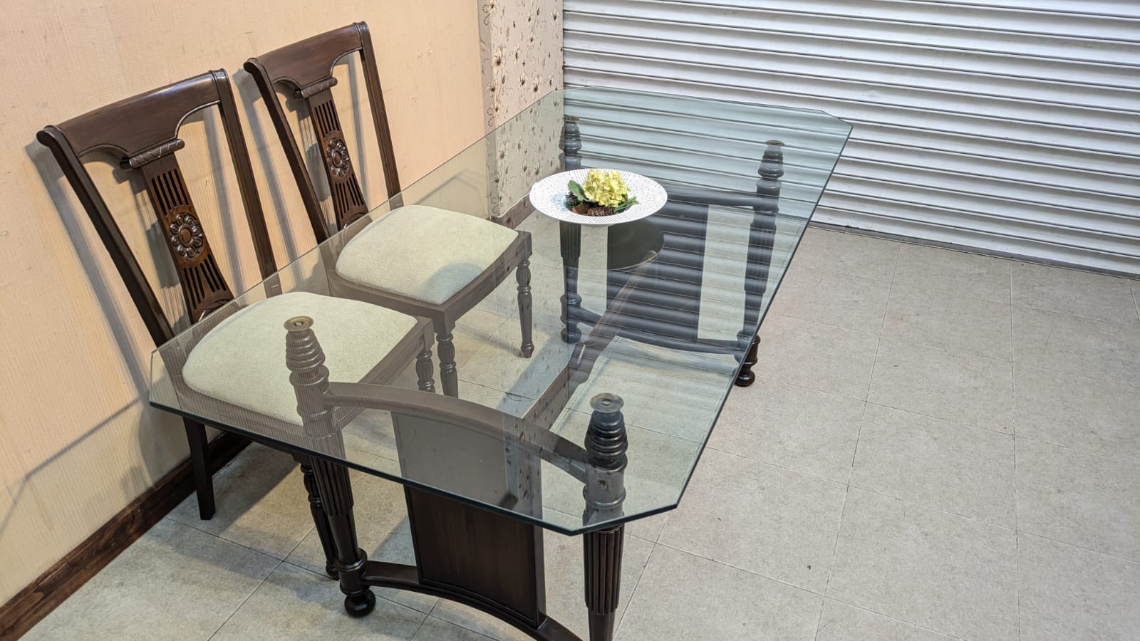 6 Seater Dining Table