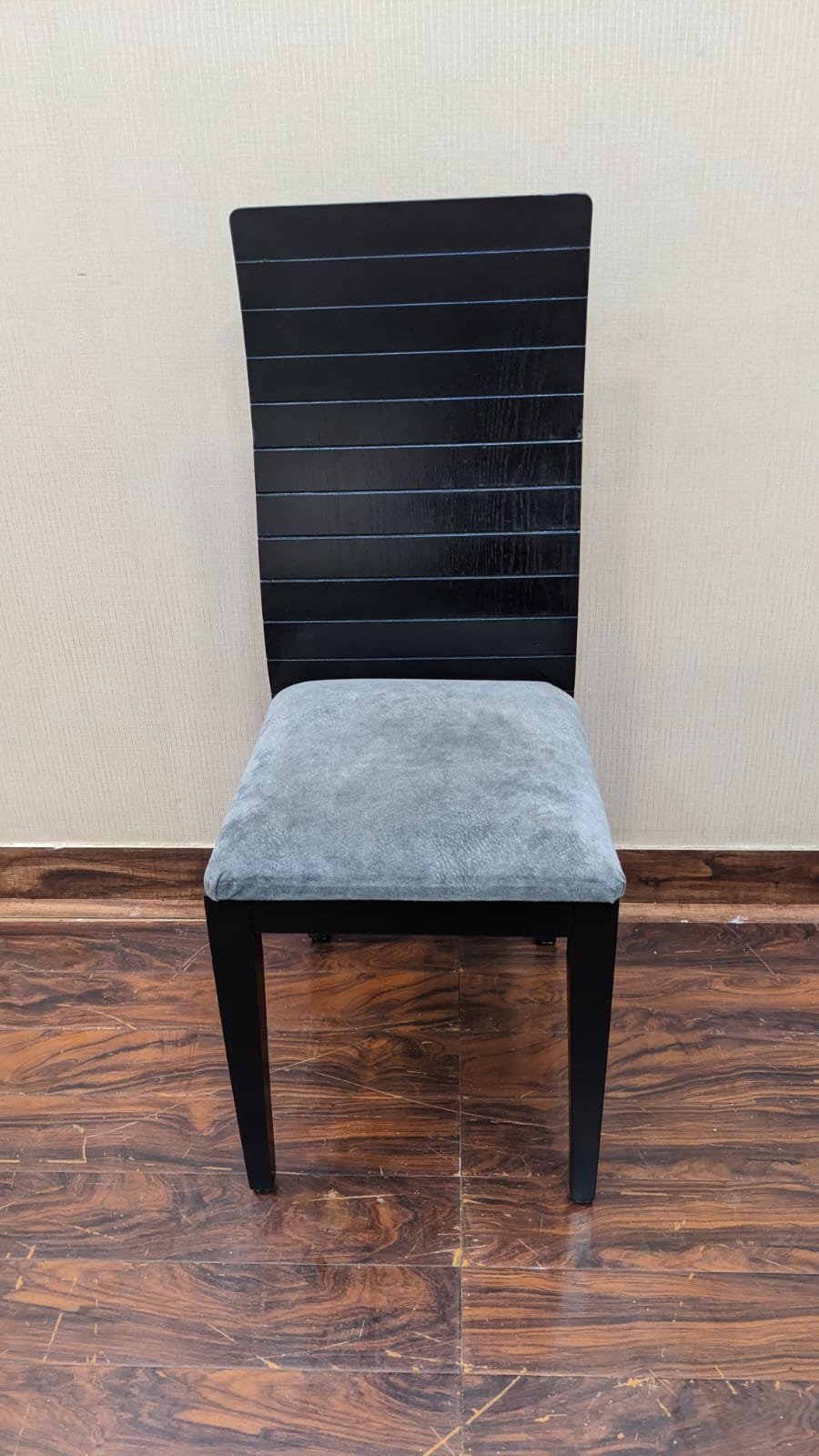 6 Seater Dining Table