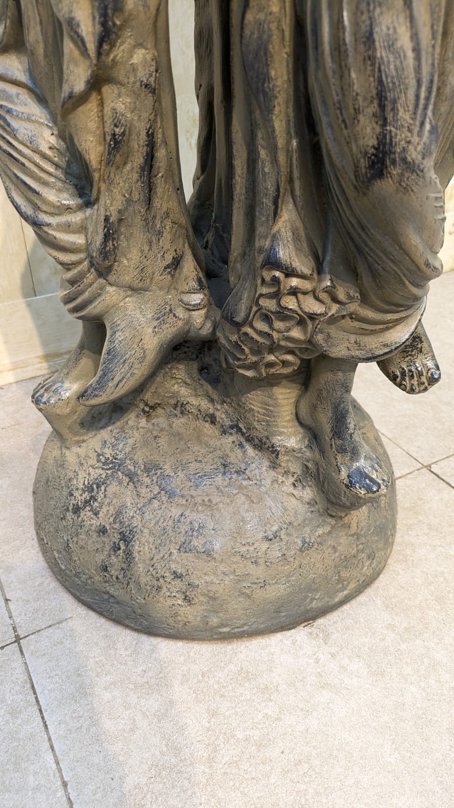 3 Lady Sculpture