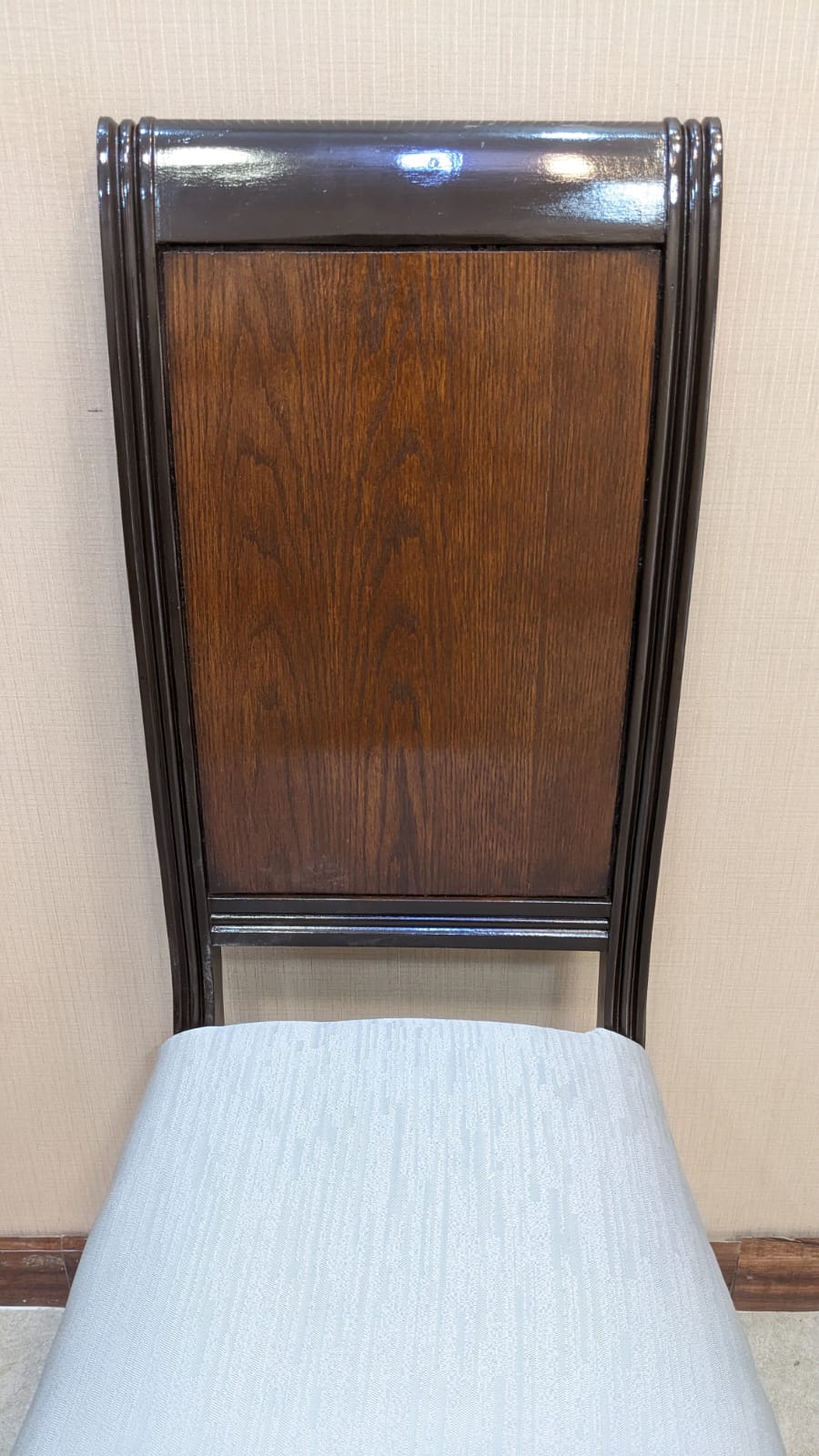 6 Seater Dining Table