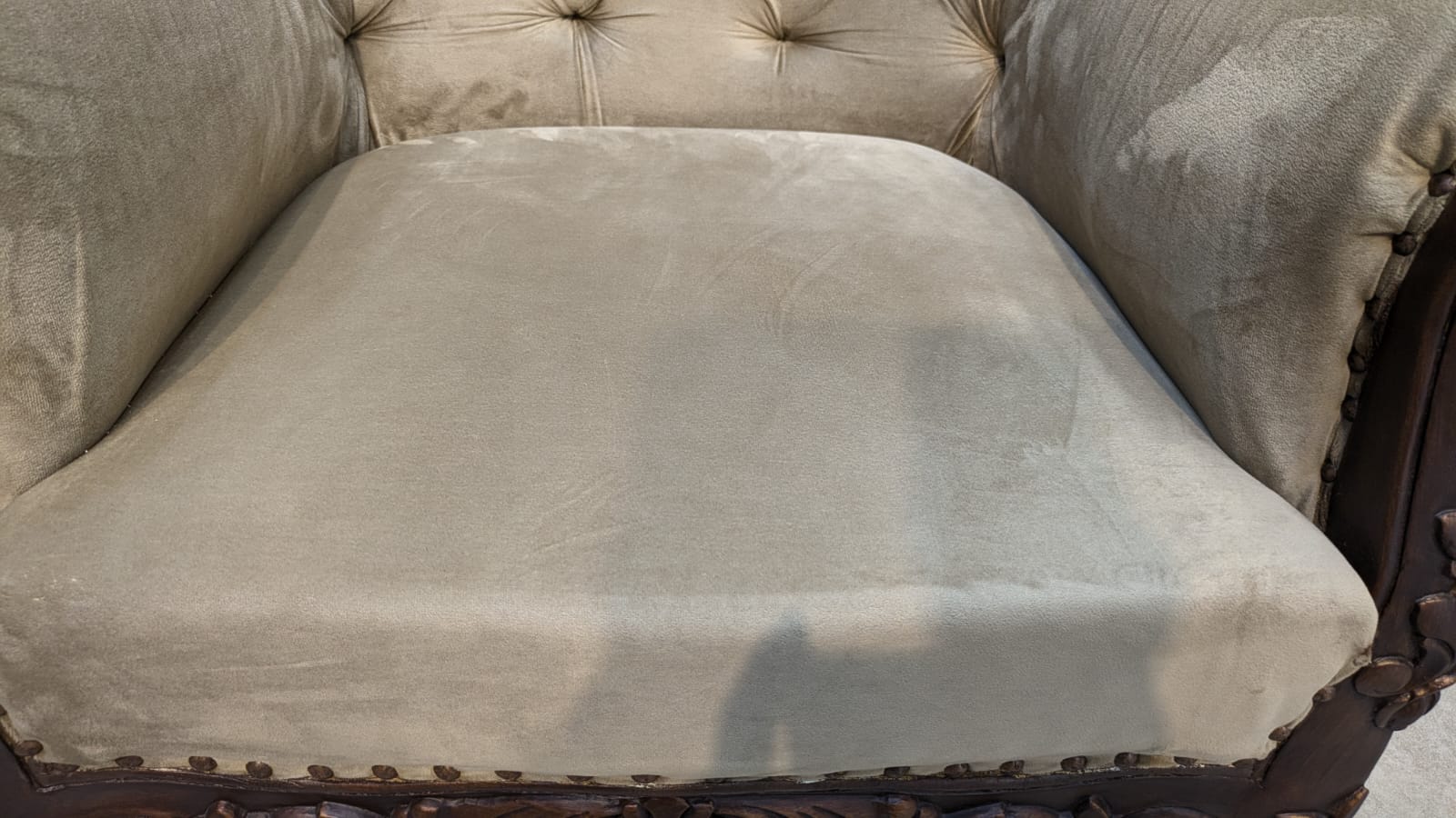 Solid Sheesham Wood Chinioti 5-Seater Sofa Set